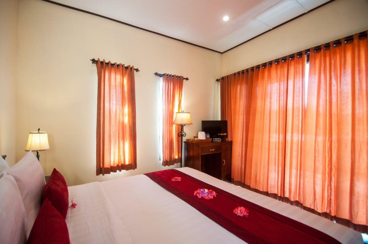 Kampuak Cottages Sakti Екстериор снимка