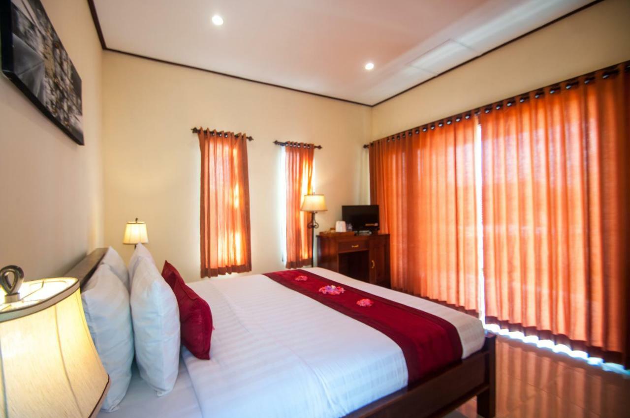 Kampuak Cottages Sakti Екстериор снимка